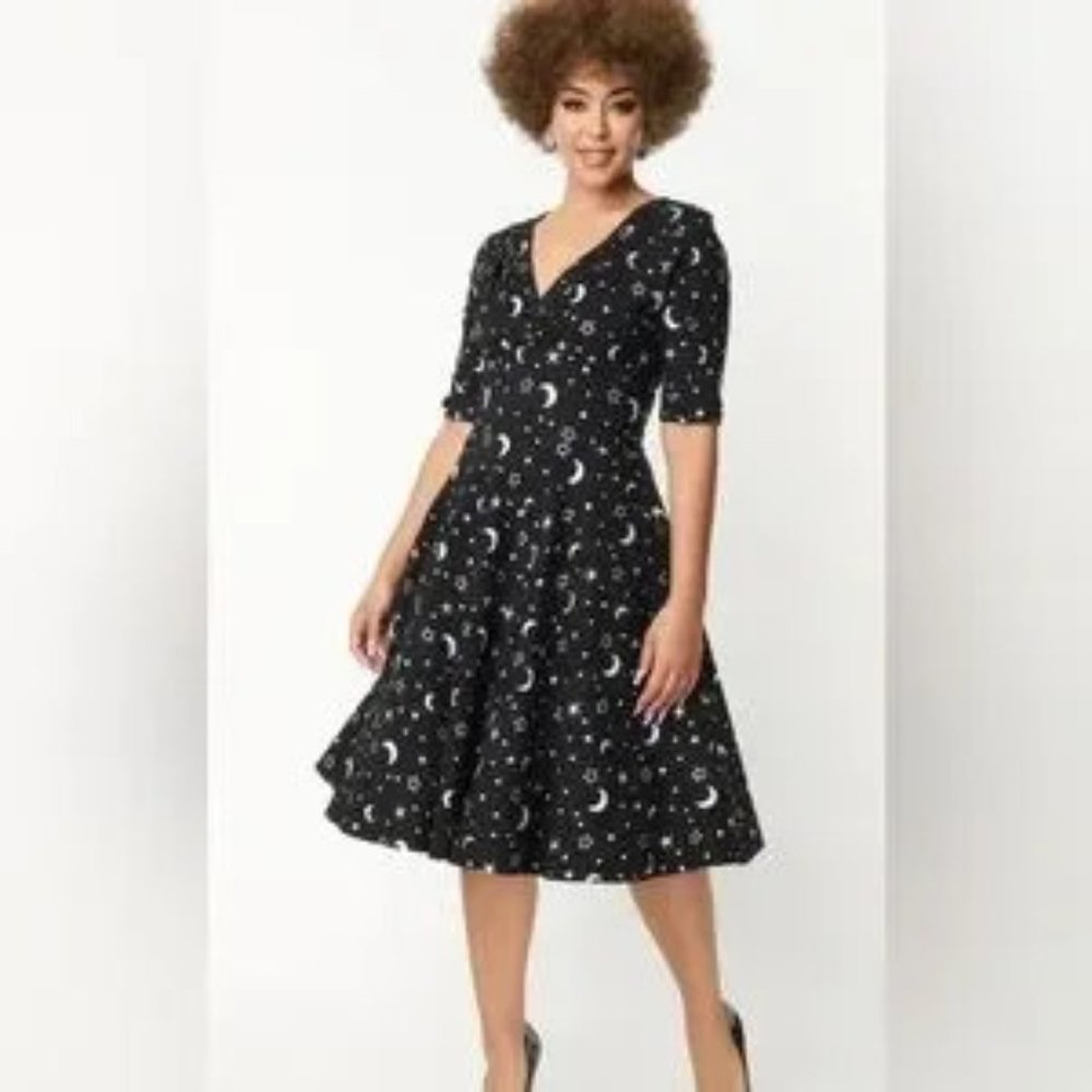 Unique Vintage Black & Silver Galaxy Print Delores Swing Dress **Never Worn**